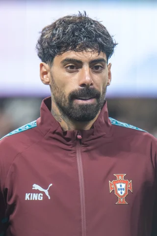 Samú Costa height profile photo