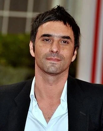 Samuel Benchetrit height profile photo