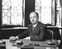 Samuel Bronfman height profile photo