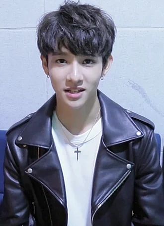 Samuel (singer) height profile photo