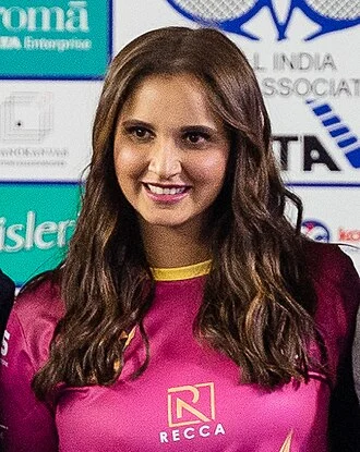 Sania Mirza height profile photo