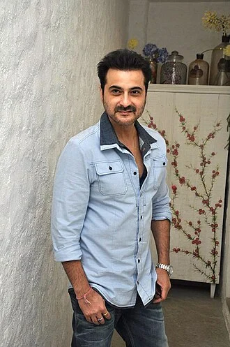 Sanjay Kapoor height profile photo