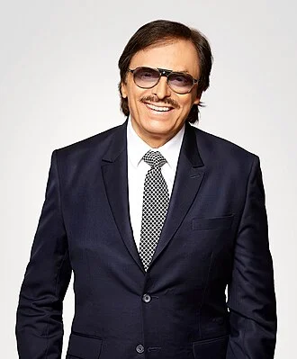 Sanjay Khan height profile photo