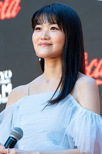 Saori Hayami height profile photo