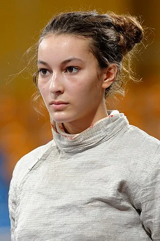 Sara Balzer height profile photo