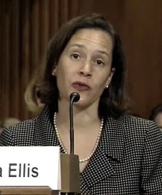 Sara L. Ellis height profile photo