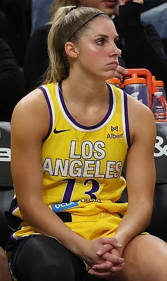 Sarah Ashlee Barker height profile photo