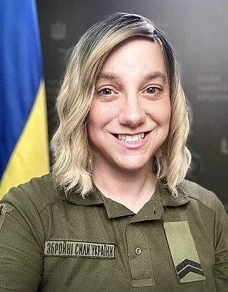 Sarah Ashton-Cirillo height profile photo