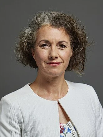 Sarah Champion height profile photo
