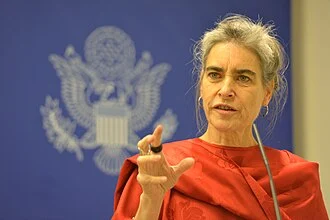 Sarah Chayes height profile photo