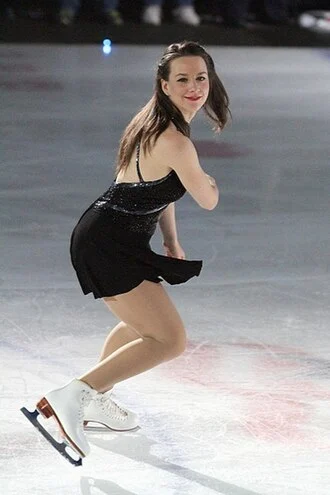 Sarah Hughes height profile photo
