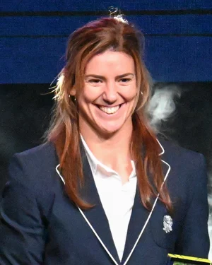 Sarah Hunter height profile photo