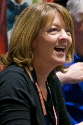 Sarah Sutton height profile photo