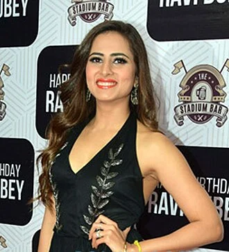 Sargun Mehta height profile photo