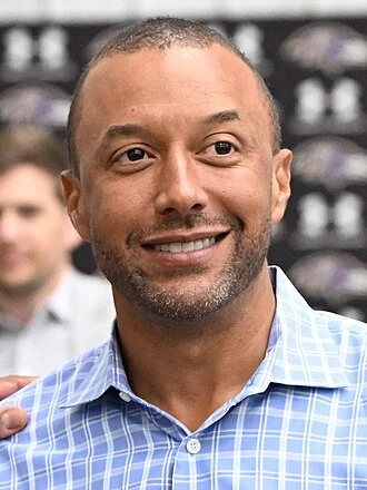 Sashi Brown height profile photo
