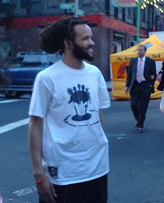 Savion Glover height profile photo