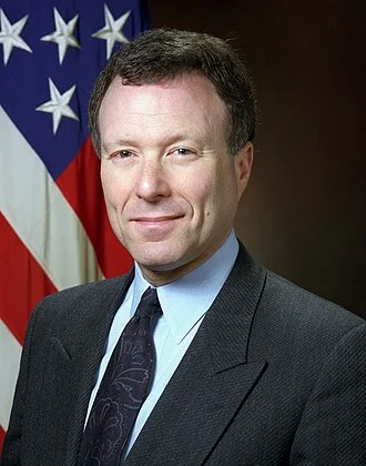 Scooter Libby height profile photo