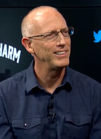 Scott Adams height profile photo