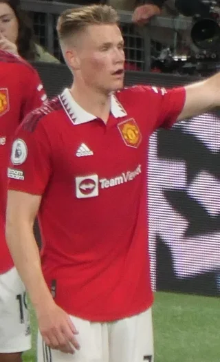 Scott McTominay height profile photo