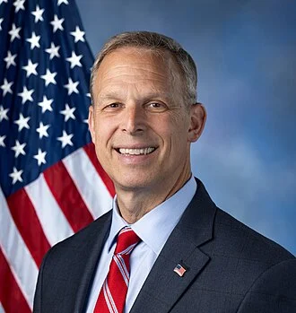 Scott Perry height profile photo