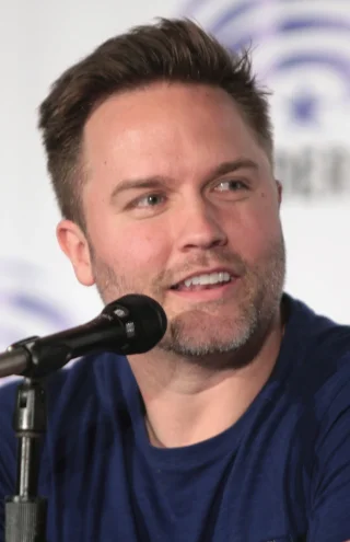 Scott Porter height profile photo
