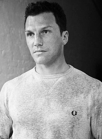 Sean Avery height profile photo