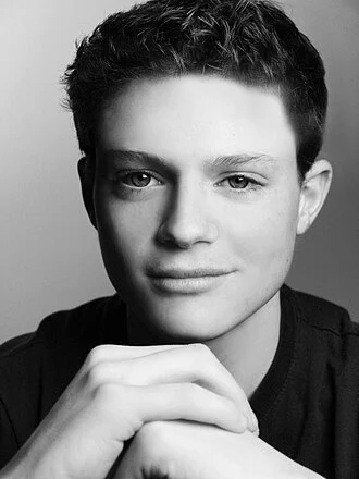 Sean Berdy height profile photo
