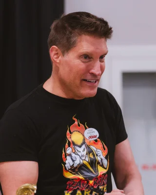 Sean Kanan height profile photo