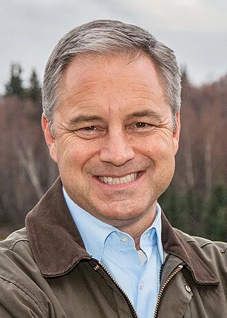 Sean Parnell height profile photo
