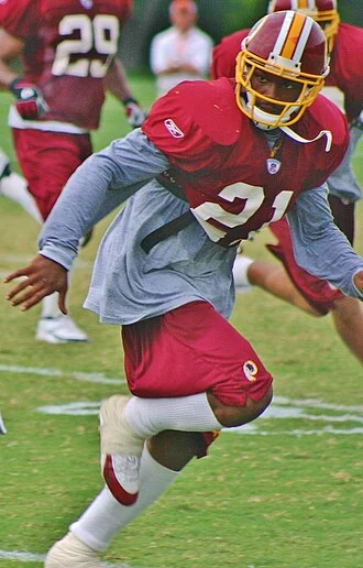 Sean Taylor height profile photo