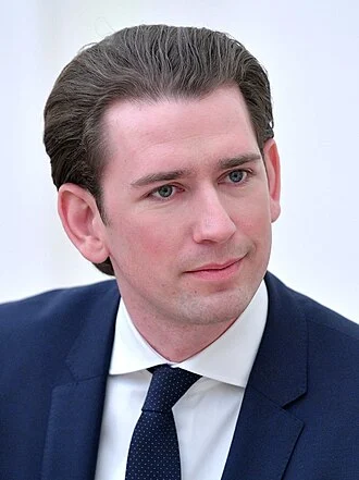 Sebastian Kurz height profile photo