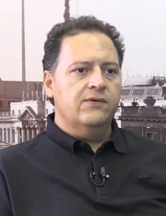 Sebastián Marroquín height profile photo