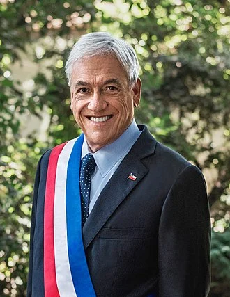 Sebastián Piñera height profile photo