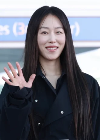 Seo Hyun-jin height profile photo