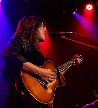 Serena Ryder height profile photo