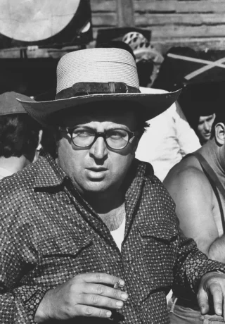 Sergio Leone height profile photo