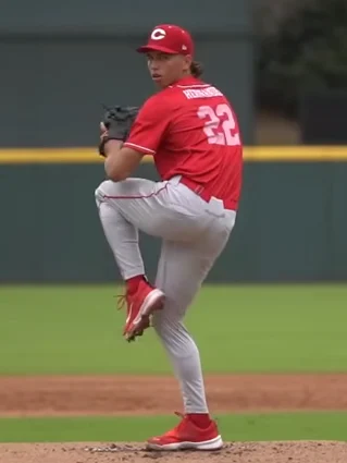 Seth Hernandez height profile photo