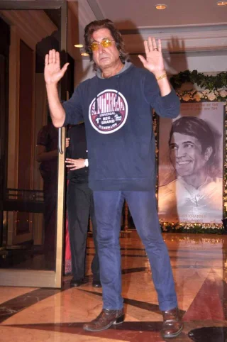 Shakti Kapoor height profile photo
