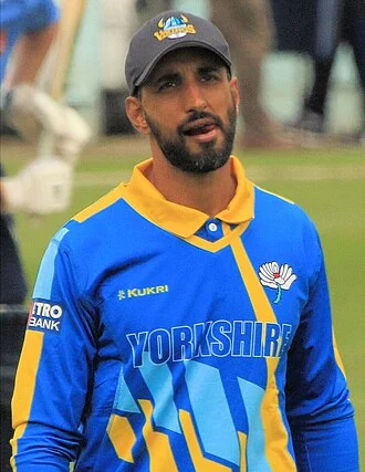 Shan Masood height profile photo