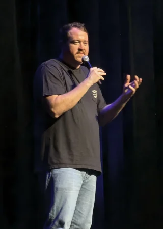 Shane Gillis height profile photo