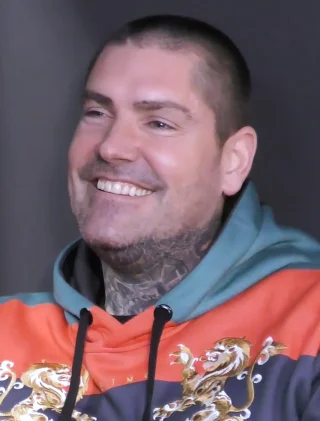 Shane Lynch height profile photo