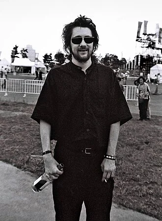 Shane MacGowan height profile photo