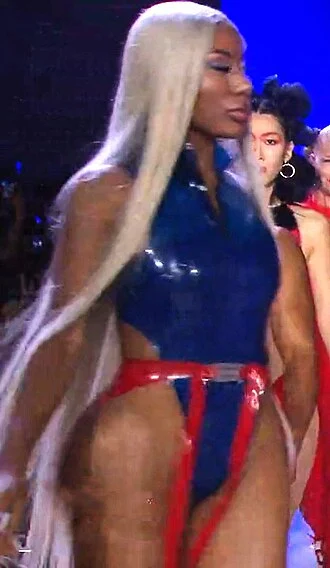 Shannon and Shannade Clermont height profile photo