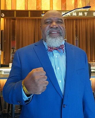 Shannon Briggs height profile photo