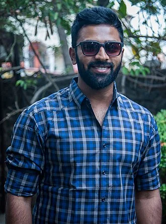 Shanthanu Bhagyaraj height profile photo