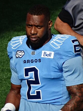 Shawn Oakman height profile photo