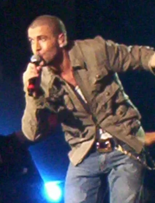 Shayne Ward height profile photo