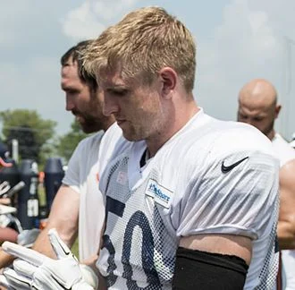 Shea McClellin height profile photo