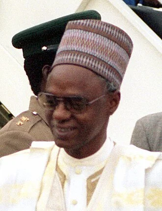 Shehu Shagari height profile photo