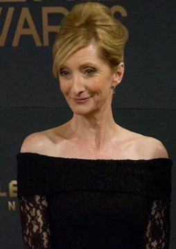 Sheila McCarthy height profile photo